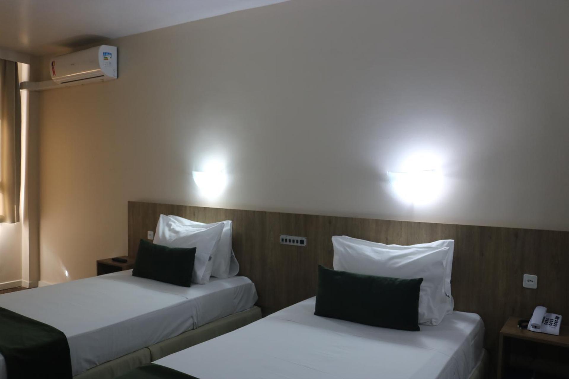 Hotel Nacional Inn Curitiba Torres 外观 照片